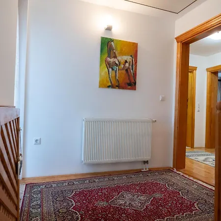 Green Hills City View Apartment Sarajevo
