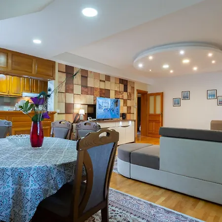 Apartment Green Hills City View Sarajevo